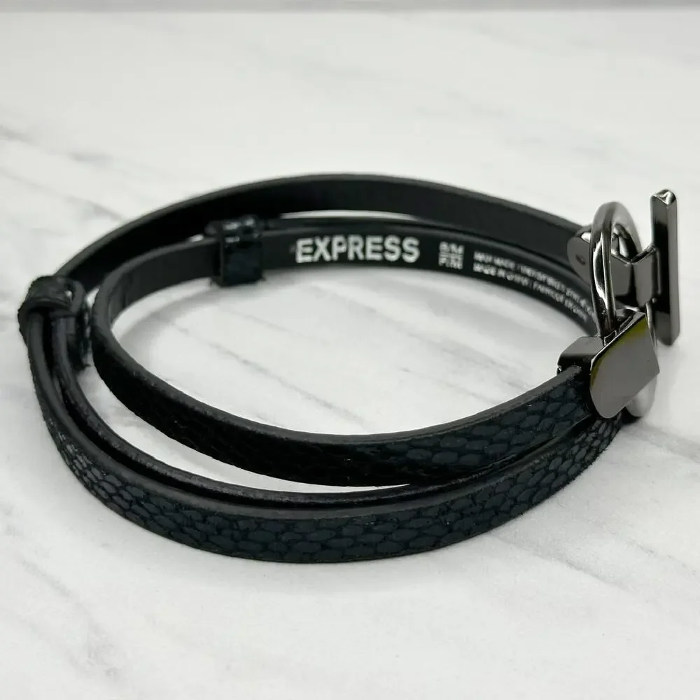 Express Snake Print Skinny Belt Small/Medium (S/M) ✨